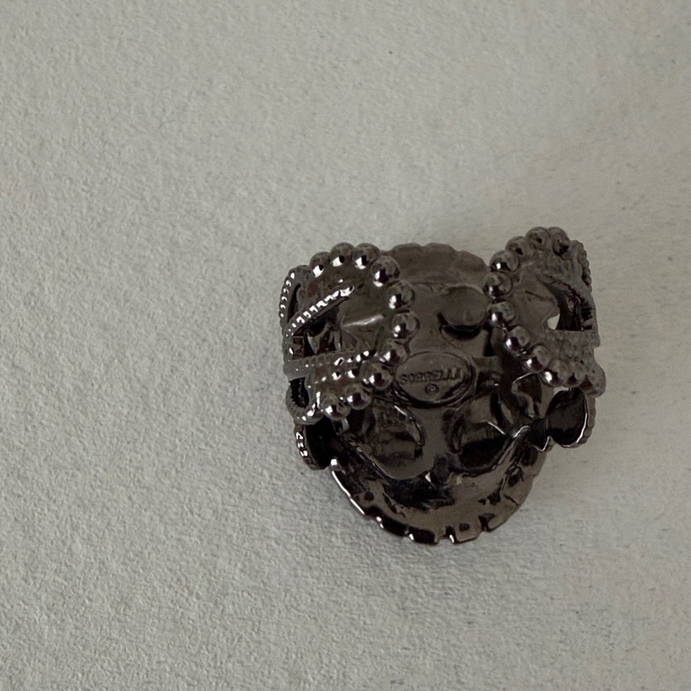 Sorreli Silver Black Statement Ring - image 4